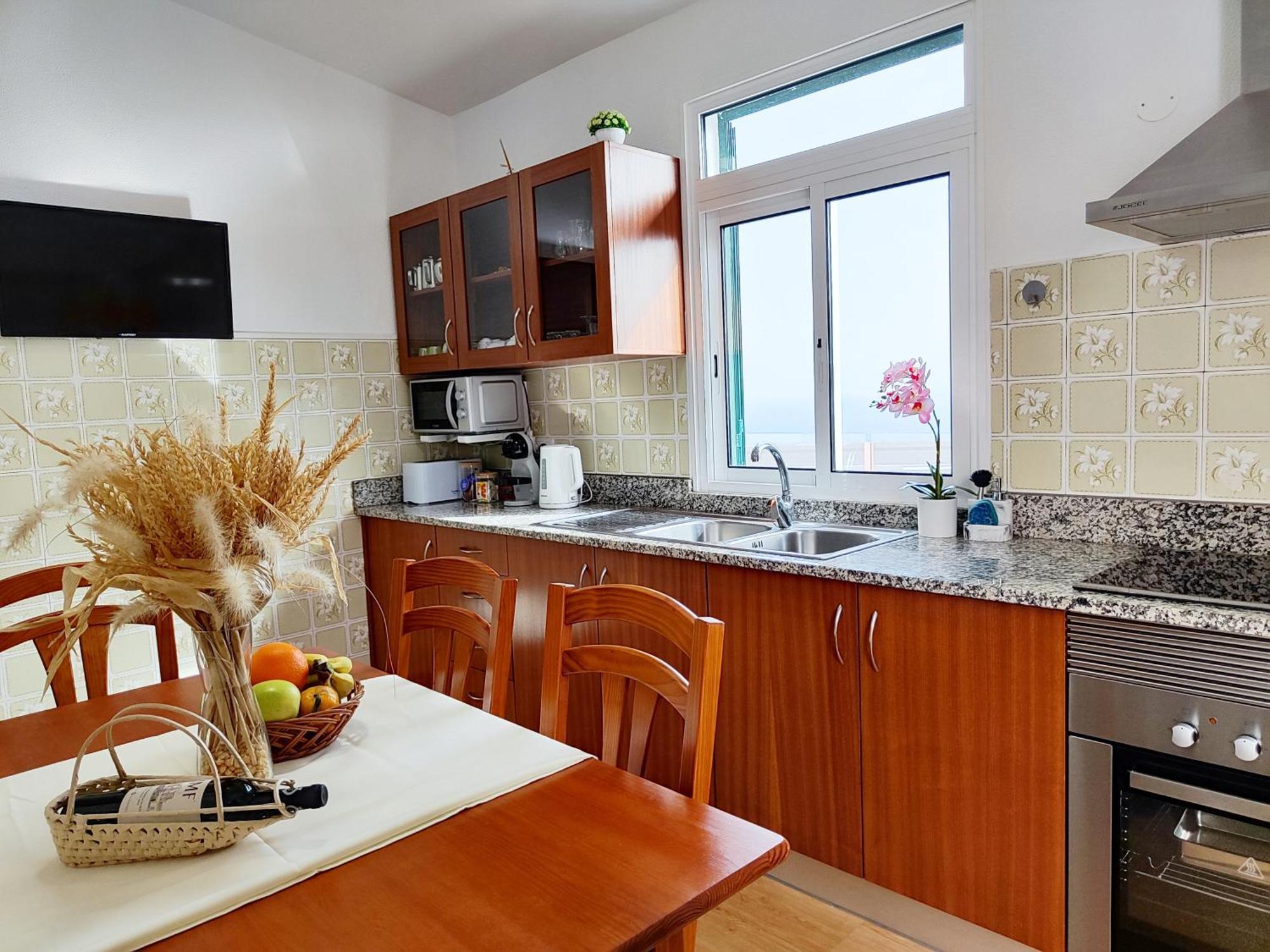 Gateone Al Airport View House Villa Machico  Ngoại thất bức ảnh